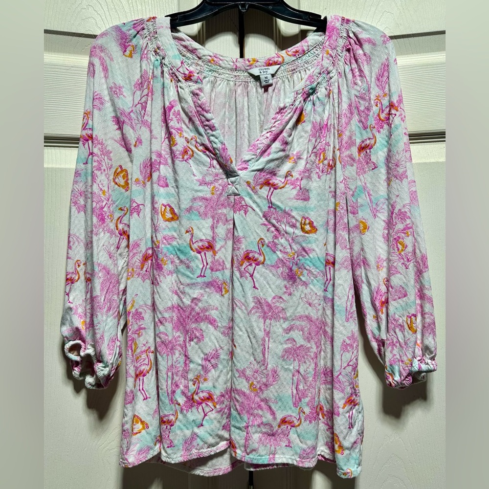 Crown and Ivy medium Flamingo Print Women's lightweight 3/4 sleeves blouse
